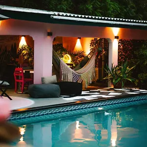 Apartahotel Thuishaven - Boutique Mini-Resort (Adults Only), Willemstad